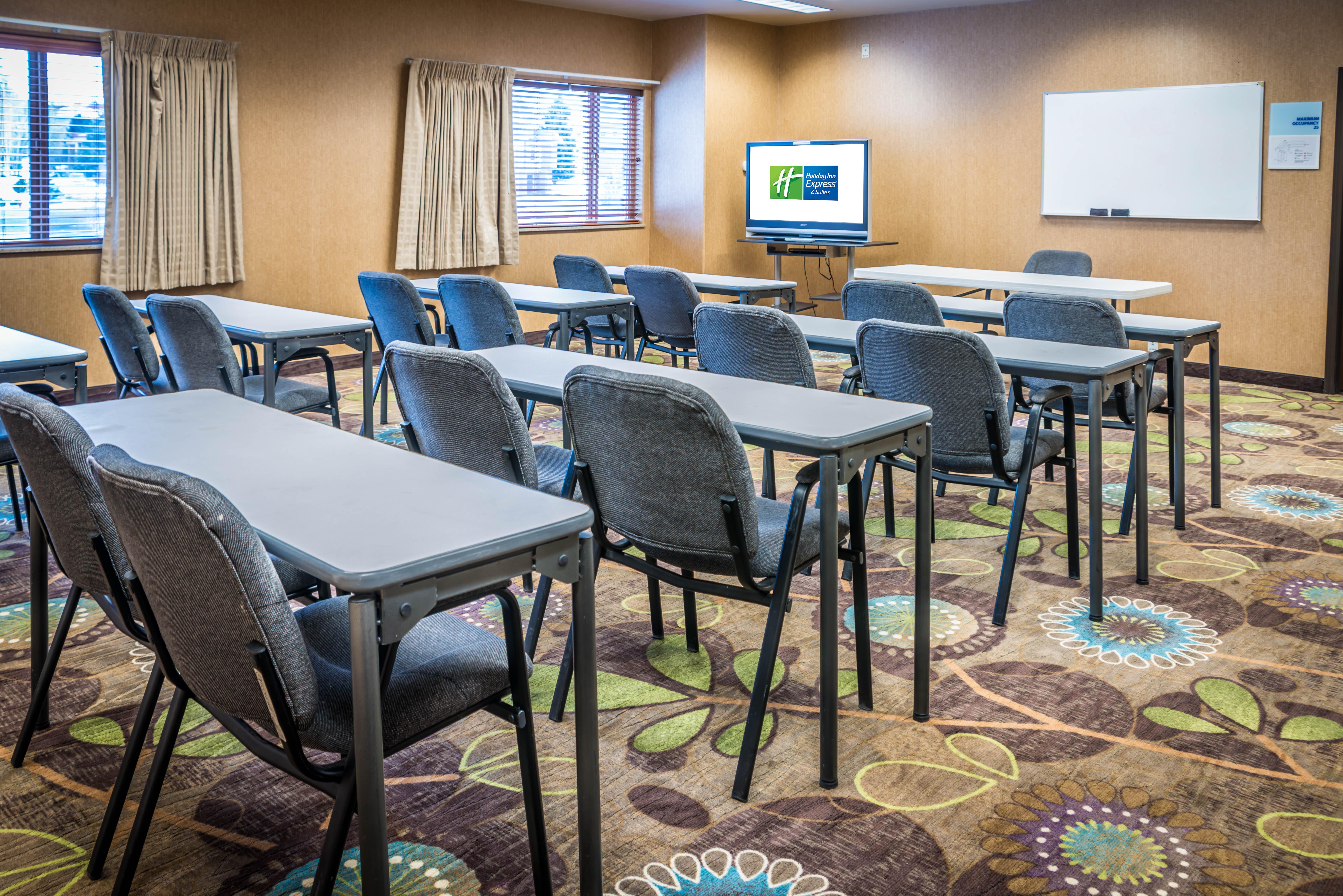 Holiday Inn Express Hotel & Suites Gunnison By Ihg Exterior foto